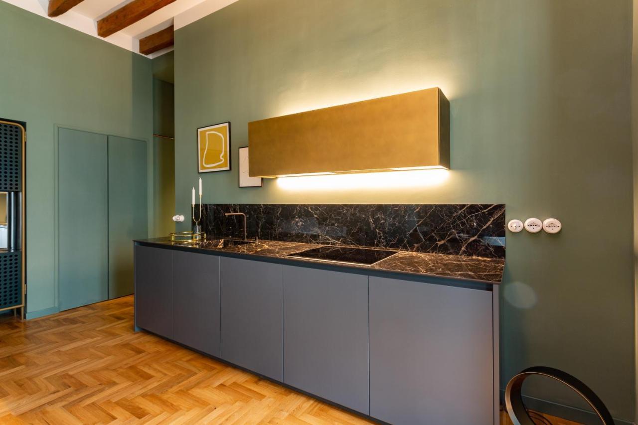 Luxury Apartment In Isola - Ca24 Milano Eksteriør bilde